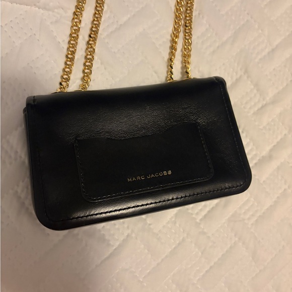 Marc Jacobs Black with Gold Hardware Mini Camera Bag with Gold Chain - Picture 4 of 5